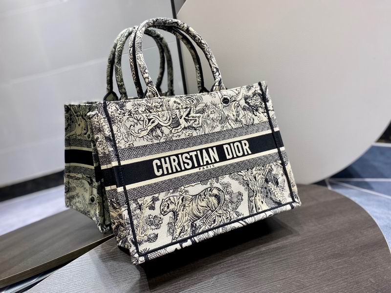 Book Toe 36x28x16cm sz5 (3)