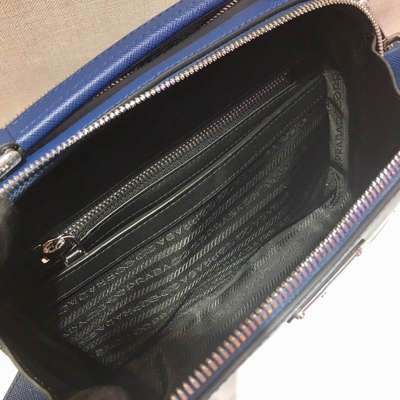 Brique Saffiano 2VH069 22x16x6cm ap (16)