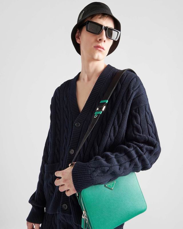 Brique Saffiano 2VH069 22x16x6cm ap (3)