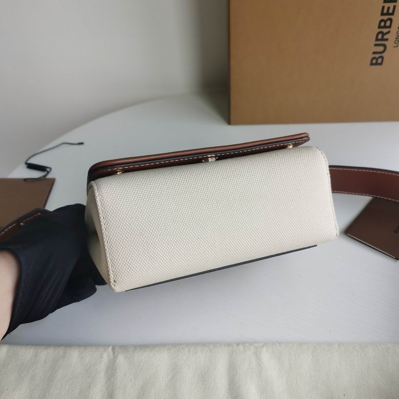 Burberry 18x8x12cm HQ 1 (3)