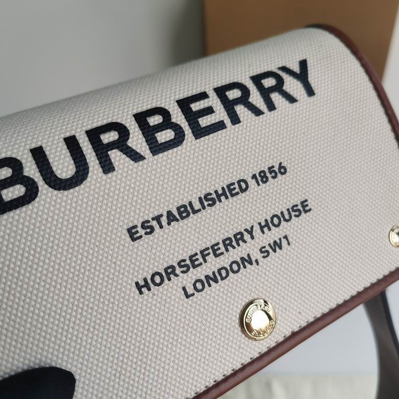 Burberry 18x8x12cm HQ 1 (6)