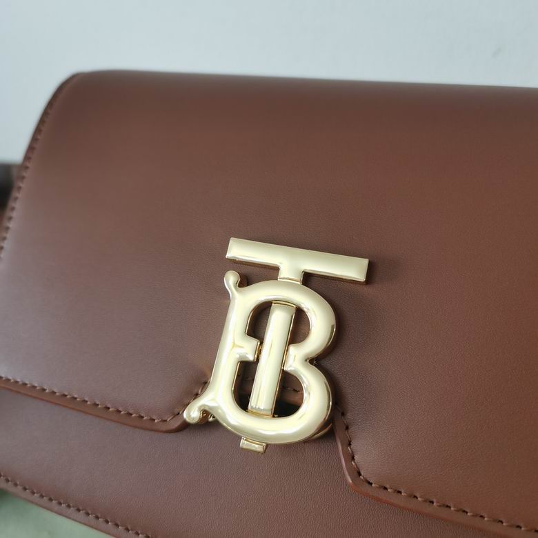 Burberry 21x16x6cm HQ 3 (3)