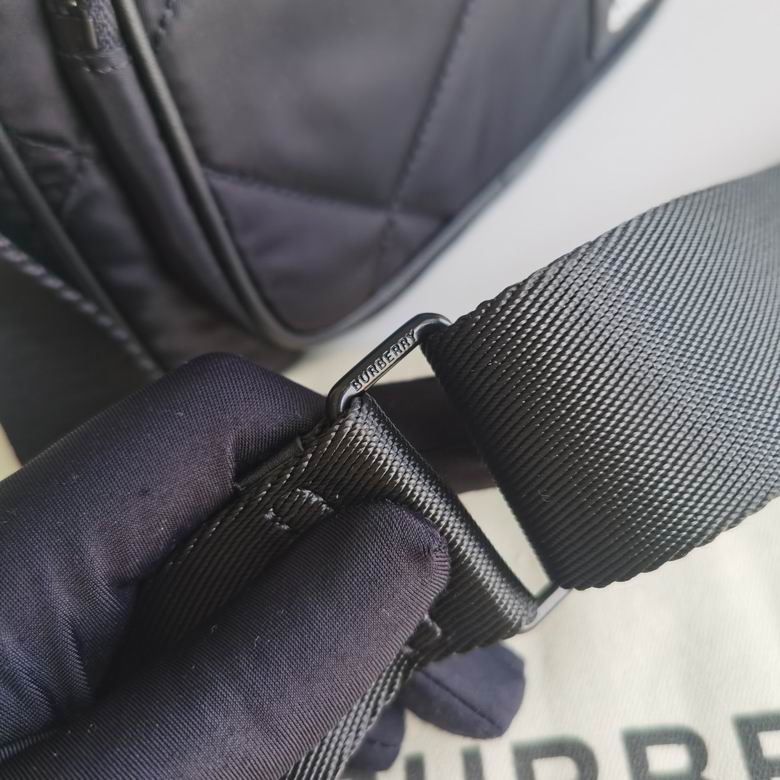 Burberry 22.5x8.2x14.5cm HQ (5)