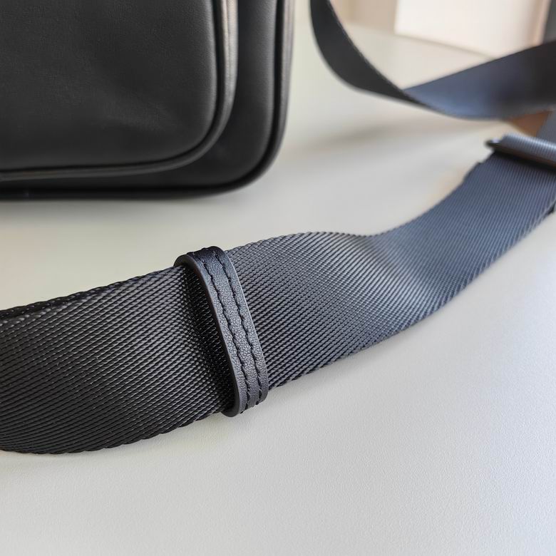 Burberry 22.5x8x14.5cm HQ (6)