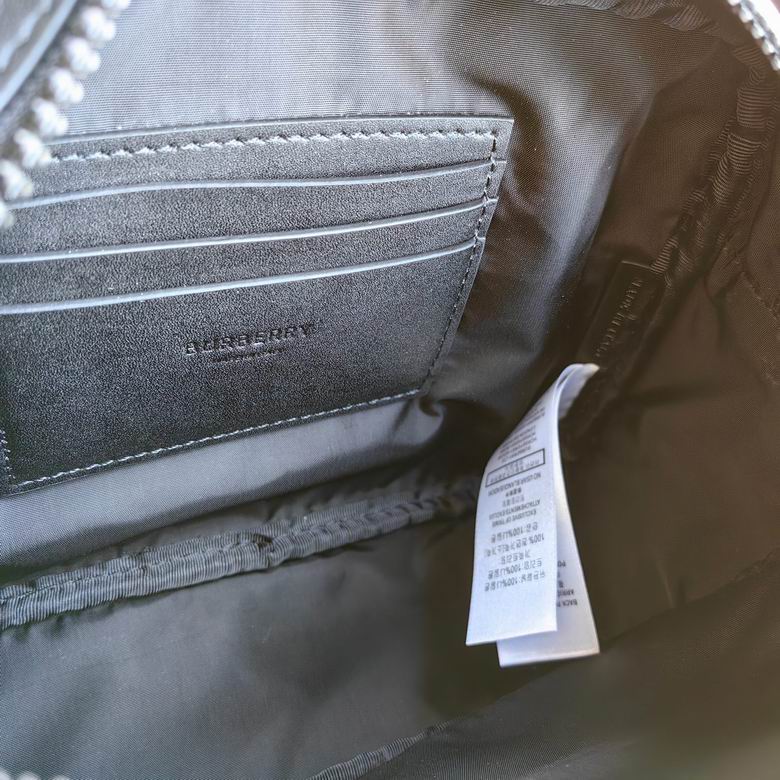 Burberry 22.5x8x14.5cm HQ (8)