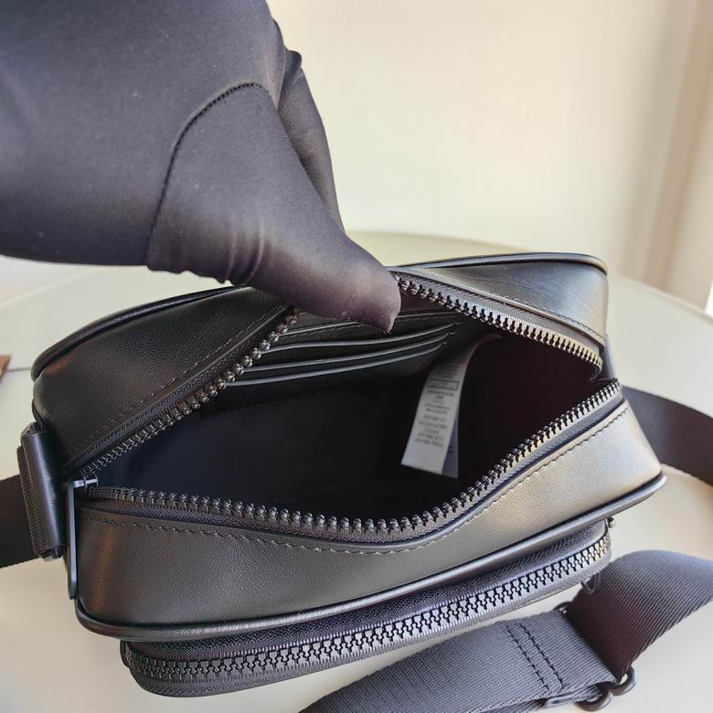 Burberry 22.5x8x14.5cm HQ (9)