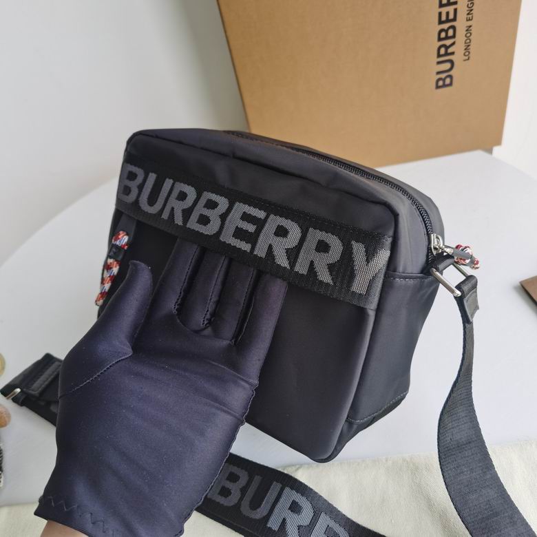 Burberry 22x11x16.5cm HQ (5)