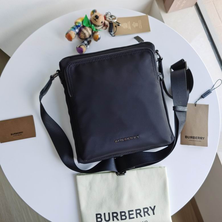 Burberry 23x6x27cm HQ (2)