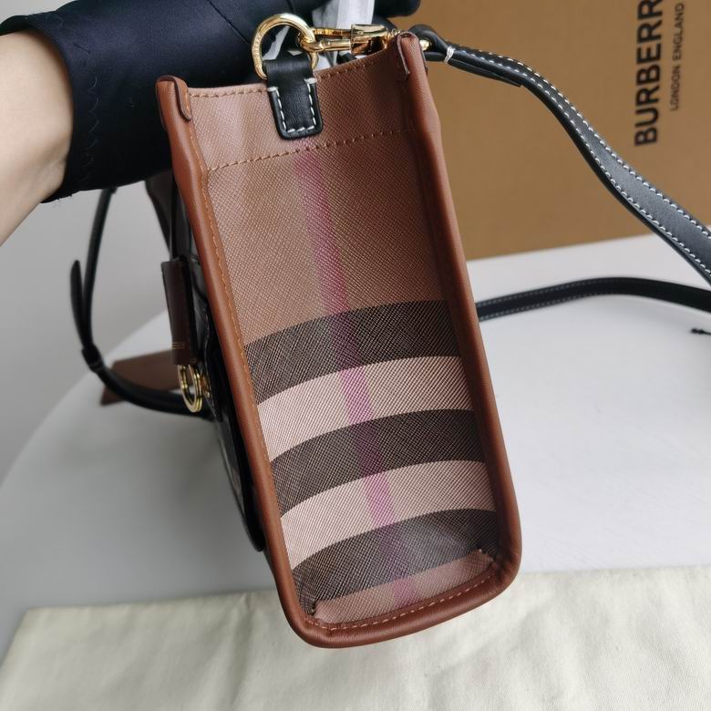 Burberry 23x8x19cm HQ (6)