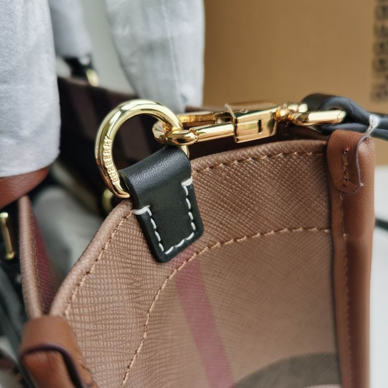 Burberry 23x8x19cm HQ (7)