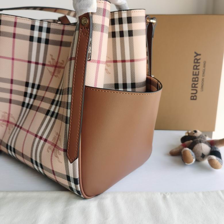 Burberry 26.5x27x15.5cm HQ 1 (3)