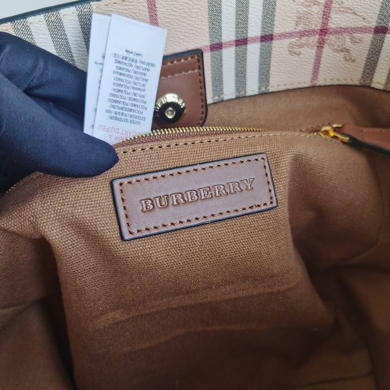 Burberry 26.5x27x15.5cm HQ 1 (8)