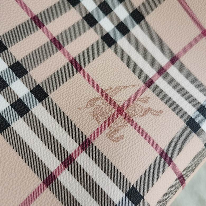 Burberry 26.5x27x15.5cm HQ 2 (5)