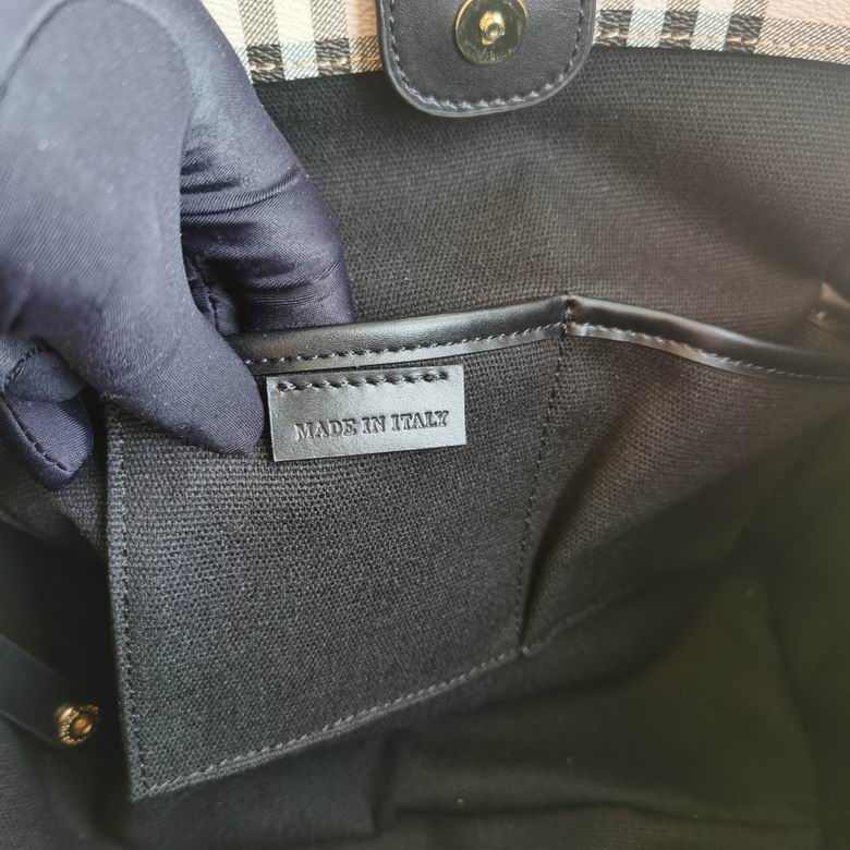 Burberry 26.5x27x15.5cm HQ 2 (7)