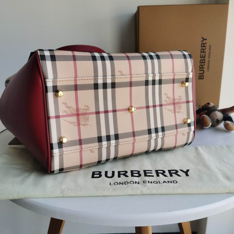 Burberry 26.5x27x15.5cm HQ 3 (3)
