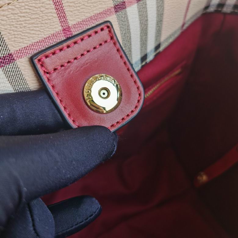 Burberry 26.5x27x15.5cm HQ 3 (6)