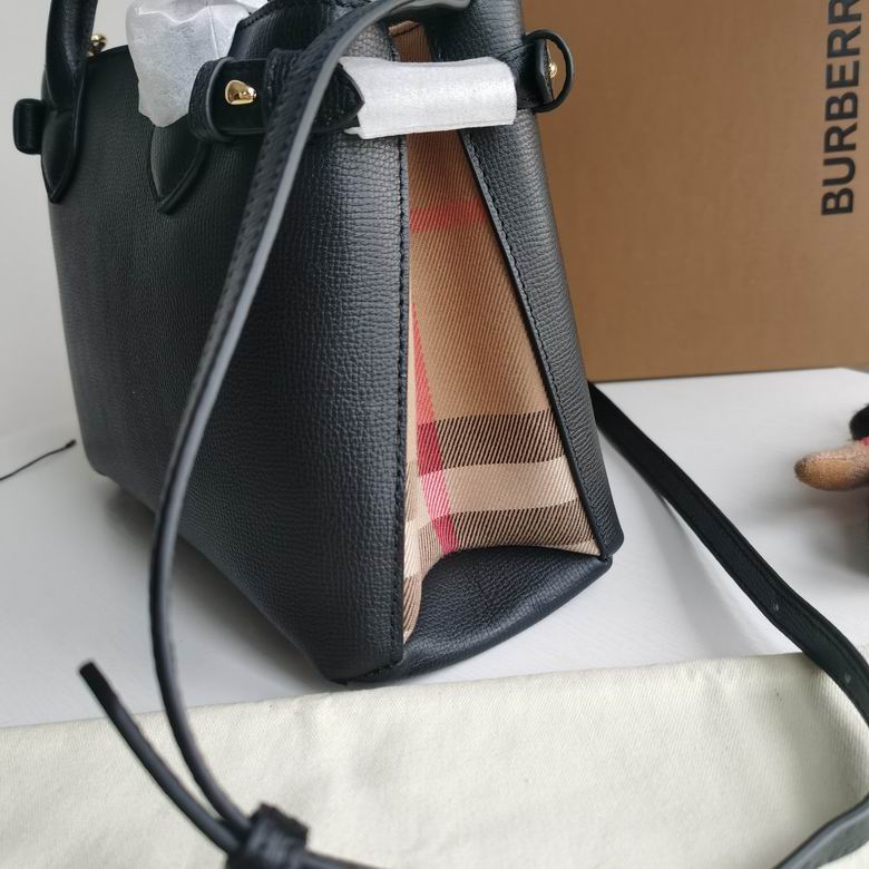 Burberry 26x12x19cm HQ 3 (2)