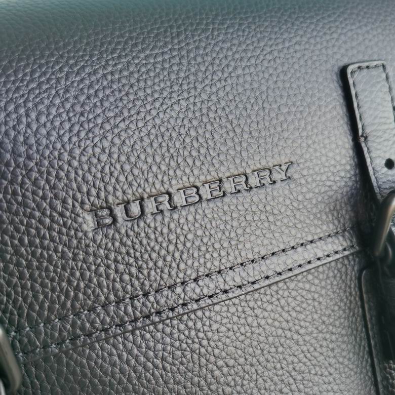 Burberry 27x12x25cm HQ (3)