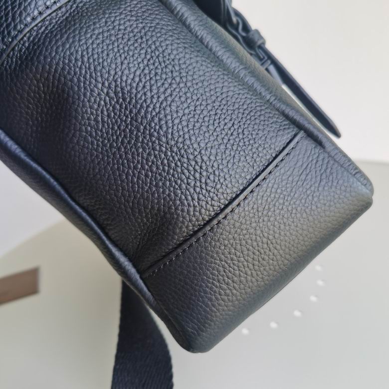 Burberry 27x12x25cm HQ (6)