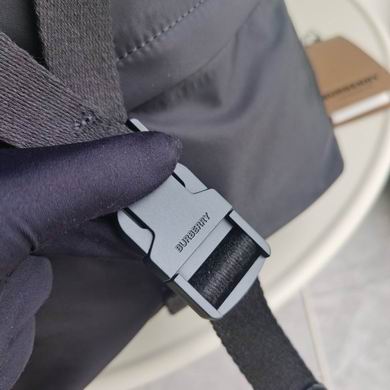 Burberry 27x14x41cm HQ 3 (6)