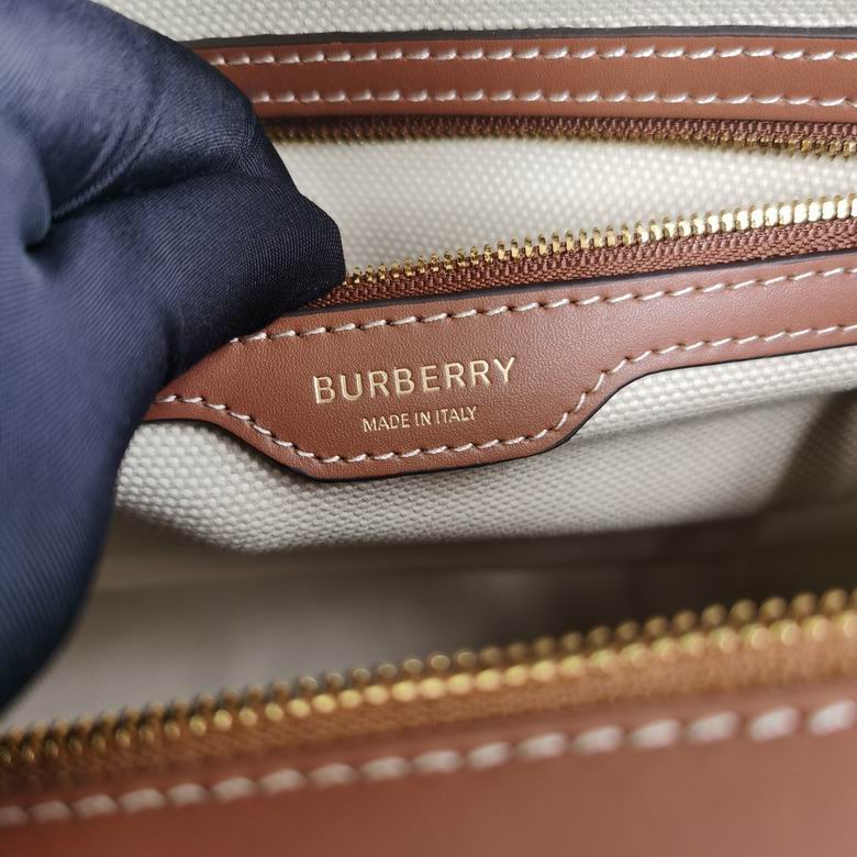 Burberry 29.5x12x31cm HQ (8)