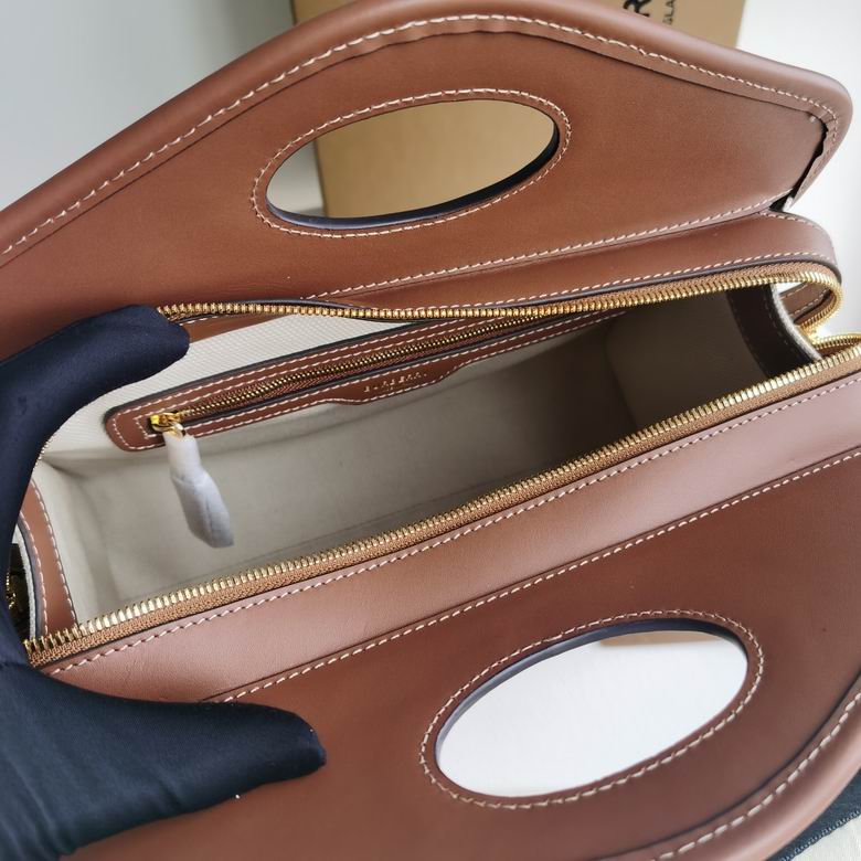 Burberry 29.5x12x31cm HQ (9)