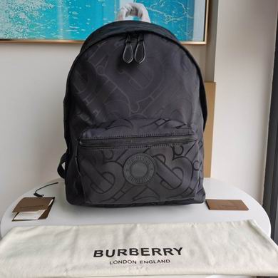 Burberry 30.5x14.5x42.5cm HQ 2 (1)