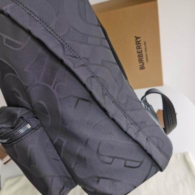 Burberry 30.5x14.5x42.5cm HQ 2 (7)