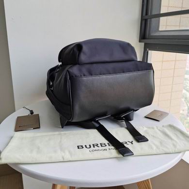 Burberry 30x14x42cm YG (3)