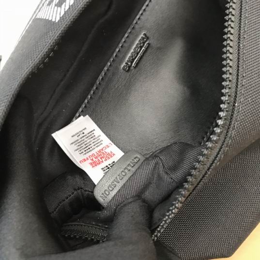 Burberry 30x17cm CN2色 (9)