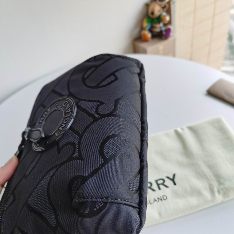 Burberry 31x7.5x16cm HQ (6)