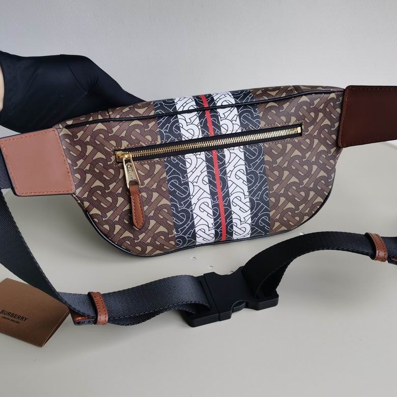 Burberry 31x7.5x16cm HQ (3)