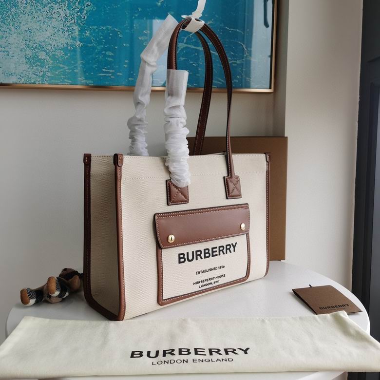 Burberry 33x12.5x26cm YG 1 (2)