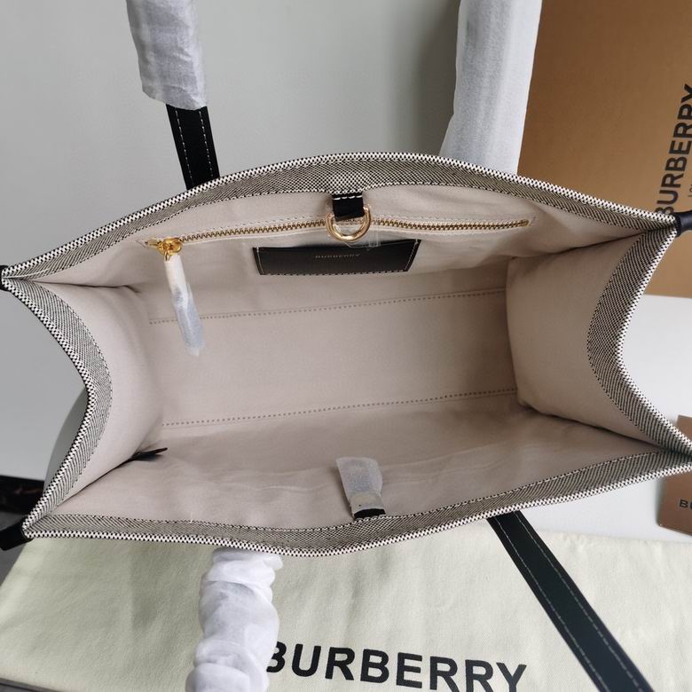 Burberry 33x12.5x26cm YG 2 (9)
