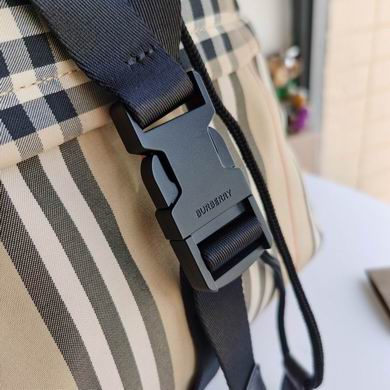 Burberry 34x17x40cm HQ 1 (6)