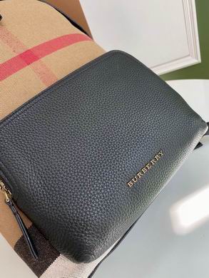 Burberry 40x28x12cm YG (4)