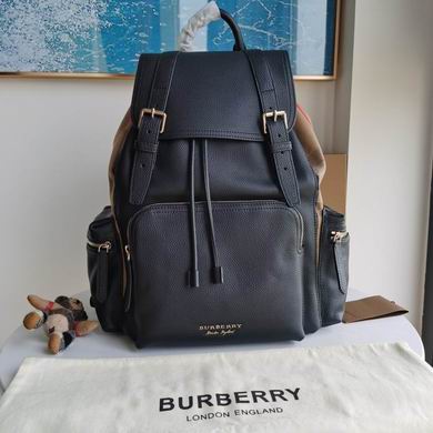 Burberry 42x28cm HQ (1)