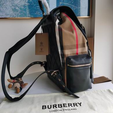 Burberry 42x28cm HQ (2)