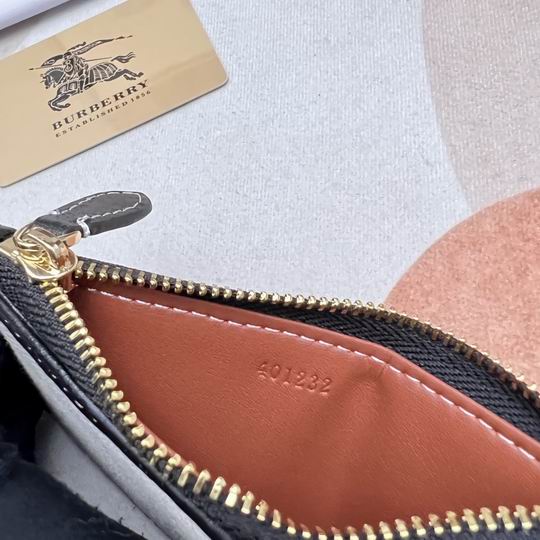 Burberry 80418371 13x7.5cm zy (9)