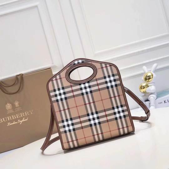 Burberry 8320 23x6x26.5cm ww (2)