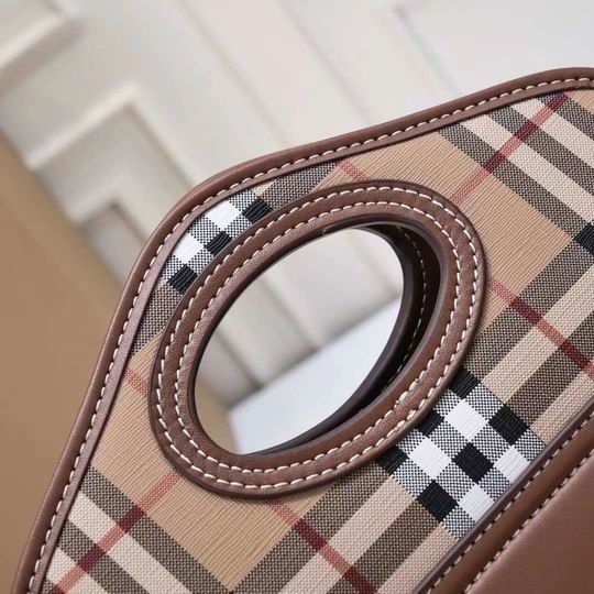 Burberry 8320 23x6x26.5cm ww (7)