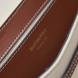 Burberry 8350 25x8.5x18cm ww (36)