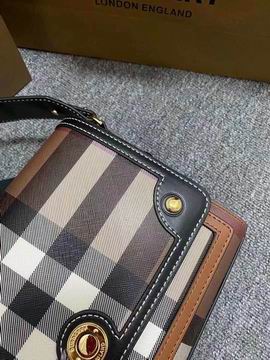 Burberry 8350 25x8.5x18cm ww1 (4)