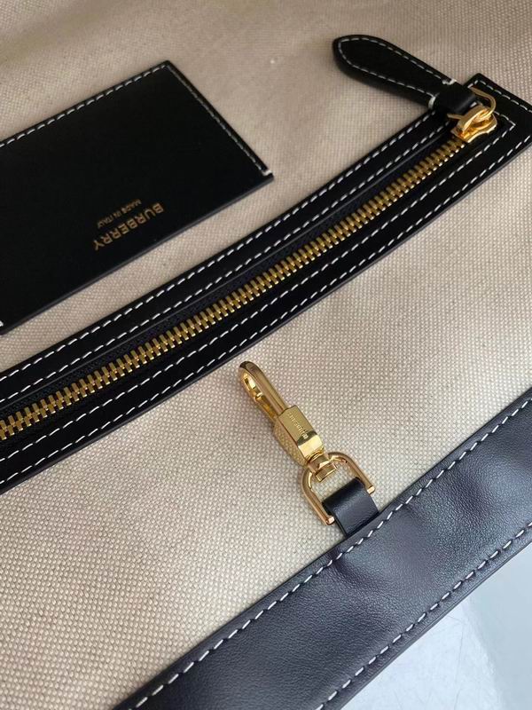 Burberry 8367 34x14x28cm ww (16)