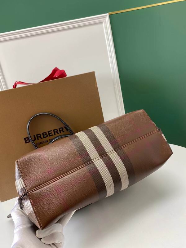 Burberry 8367 34x14x28cm ww (20)