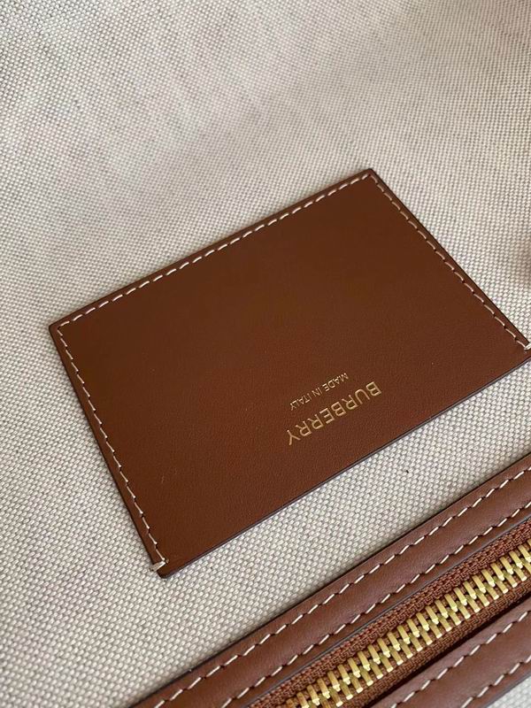 Burberry 8367 34x14x28cm ww (7)