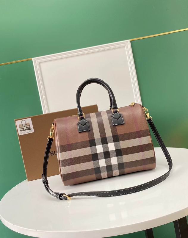 Burberry 8371 30x15x21cm ww (2)