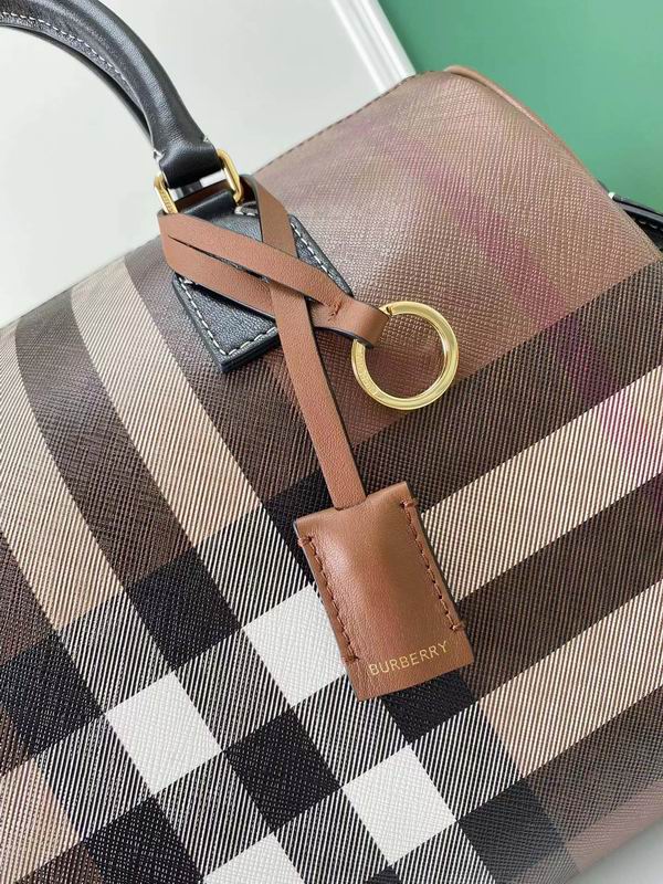 Burberry 8371 30x15x21cm ww (7)