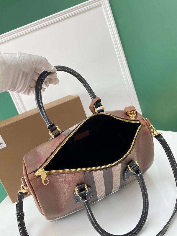 Burberry 8371 30x15x21cm ww (9)