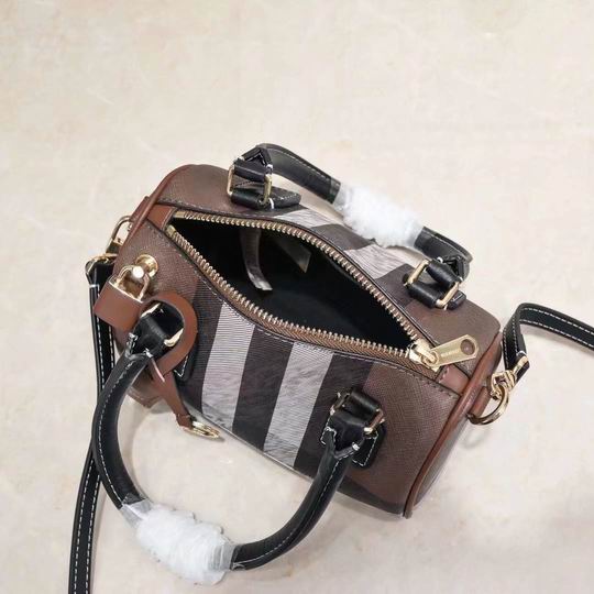 Burberry 8372 18.5x11x12cm ww (8)